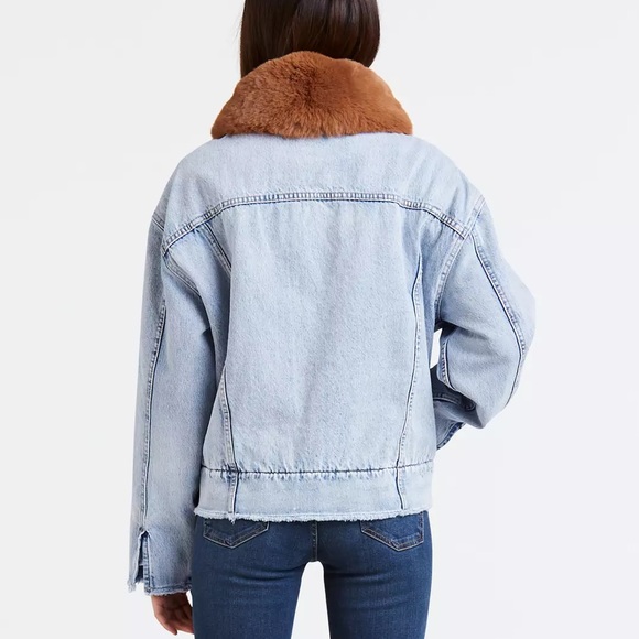 Vintage Levi’s Oversized Sherpa Trucker Jacket - Picture 7 of 10